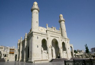 В Азербайджане названы мечети, в которых в день Ашура пройдет добровольная сдача крови