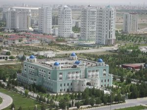 Turkmen leader discharges minister