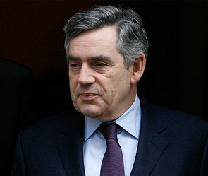 Britain's Gordon Brown "appalled" by Moscow suicide blasts