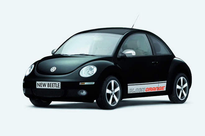 Volkswagen представил особую серию хетчбэка и кабриолета Beetle