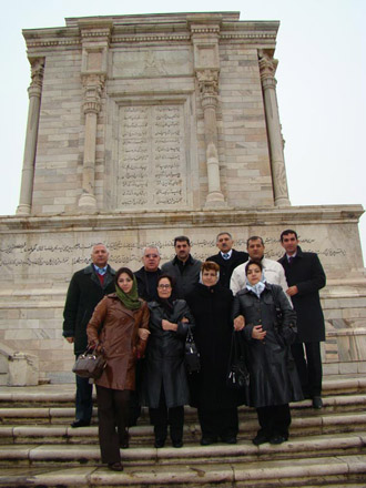 Делегация из Азербайджана приняла участие в Международной выставке, проходящей в священном городе Ирана
