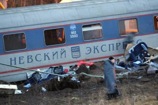 Islamists claim responsibility for Russia train bombing