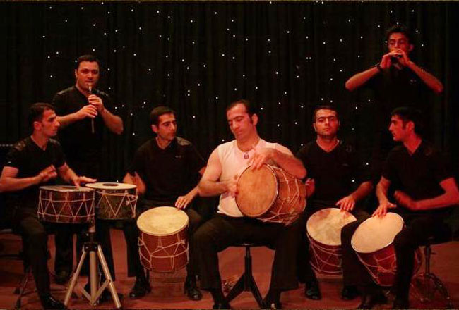 Азербайджанские барабанщики в мультимедийном шоу нон-стоп режиме The Spirit of Tengri