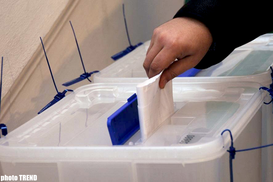 Явка на выборах президента в посольстве Украины в Азербайджане составляет 23%