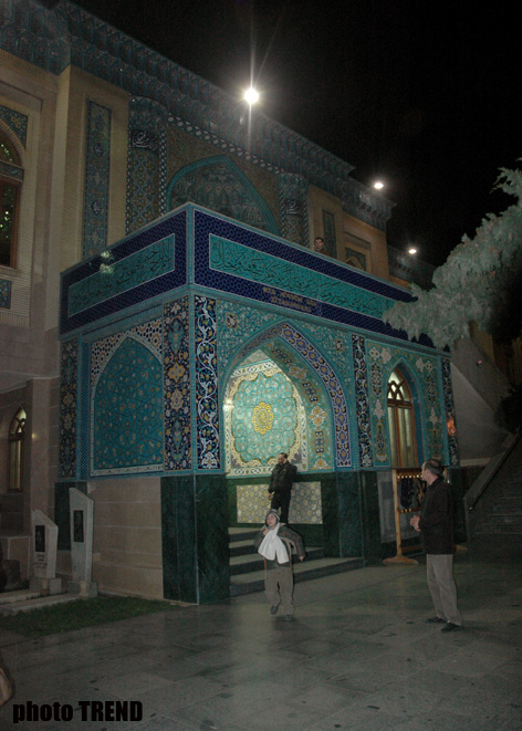 Ашура в строящейся бакинской мечети "Имам Рза" (фотосессия)