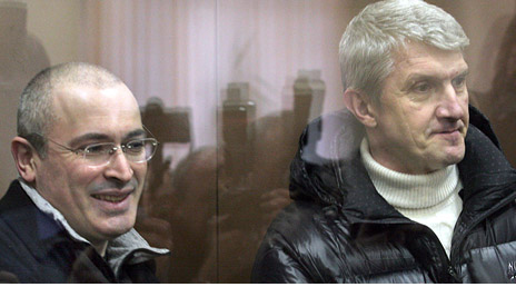 Facebook closes Russian tycoon Khodorkovsky's account