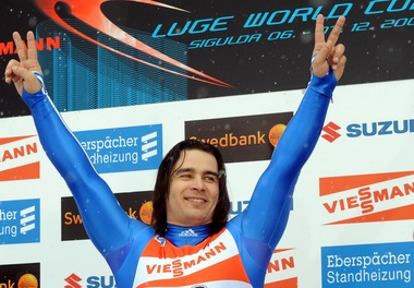 Россиянин Демченко выиграл чемпионат Европы по санному спорту