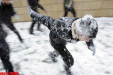 Snowfall in Baku (PHOTOSESSION)