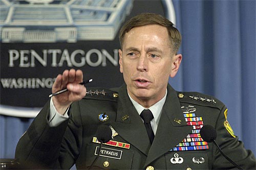 Petraeus warns Iran becoming 'thugocracy'