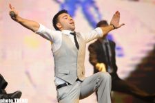 На Евровидении свет клином не сошелся – азербайджанский певец Азад Шабанов (фотосессия)