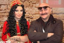 Певица Натаван Хабиби и телеведущая Гюльнара Мамедова зажгли "Волшебную лампу" (фотосессия)