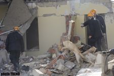 Bakıda baş vermiş partlayış nəticəsində dağılmış binanın qalıqları altından bir nəfərin cəsədi çıxarılıb (ƏLAVƏ OLUNUB-8) (FOTO)