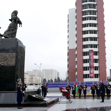 President of Azerbaijan honors memory of victims of Khojaly genocide (Update)