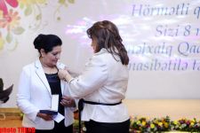 First Lady of Azerbaijan honored with Woman and Development Award (PHOTOS)
