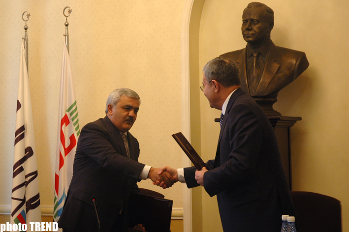 Azerbaijan sanctions project to expand production of Azeri Light oil (PHOTO) - Gallery Image