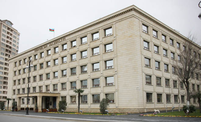 Azerbaijan to open new taxpayer service centers by late 2012