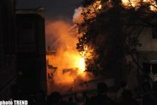 Heavy fire extinguished in residential building in the Inner Сity of Baku (PHOTO)