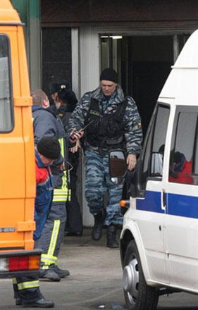 Медики опровергли слухи о гибели людей в давке после терактов в Москве