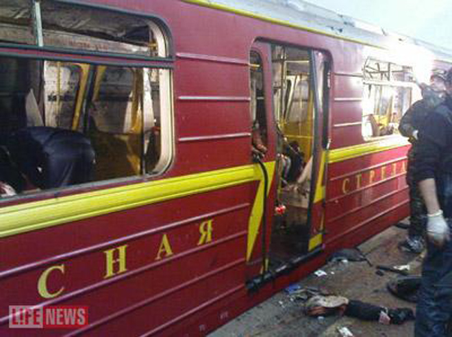 Машинист поезда, взорванного на станции "Лубянка" в Москве, проходит курс реабилитации