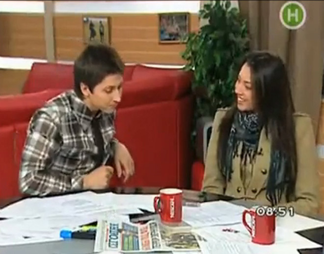 Певица Сафура с двумя хлопцами на утренней передаче "Подъем!" (видео)