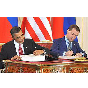 США и РФ не заключали тайных сделок, связанных с договором по СНВ - замгоссекретаря США