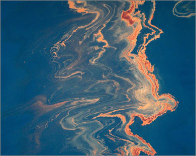 Underwater oil plume from BP spill was at least 35 km long