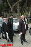 Азербайджанцы спасают человечество! Институт физики в Баку превращен в полицейское управление (фотосессия)