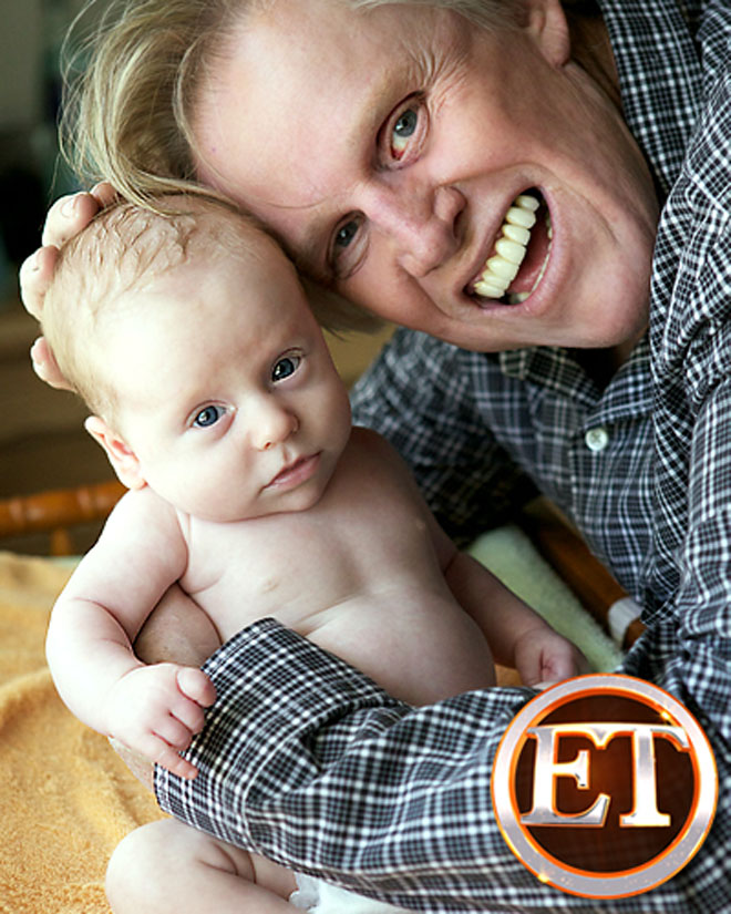 Фото трехмесячного сына Гэри Бьюзи (фотосессия)
