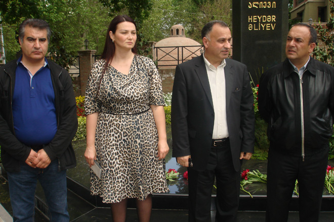В Грузии отметили 87-ю годовщину со дня рождения Общенационального лидера Гейдара Алиева (ФОТО)