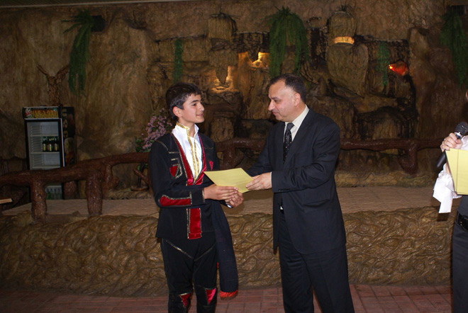 В Марнеули прошел первый съезд азербайджанской молодежи Грузии (ФОТО)