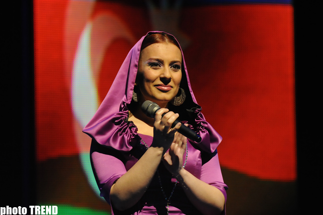 "Сохраним мир" азербайджанской певицы Тунзали Агаевой в видеоверсии