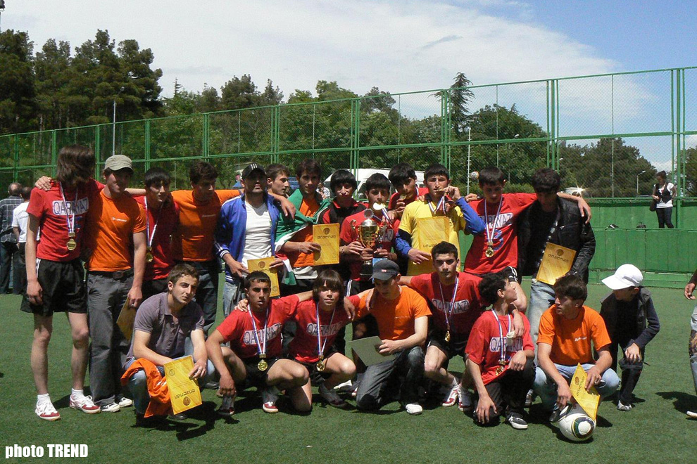 Azerbaijani youth in Georgia wins Armenian football team and gains Caucasus Cup-2010 (PHOTO)