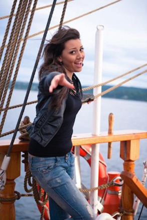 Морская прогулка Сафуры Ализаде в Норвегии: " Дух захватывает!" (видео-фотосессия)