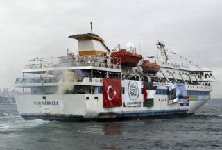 Трое задержанных израильскими военными активистов "Флотилии свободы" вернулись в Турцию