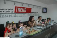 Безразличное отношение СМИ к детям непростительно - руководитель группы "Ногуллар" Марьям Алибейли (фотосессия)