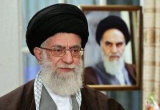 Islamic Revolution gave identity, independence to Iran: Khamenei