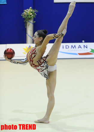 Azerbaijani gymnast confirms title of Azerbaijani champion on rhythmic gymnastics (PHOTO)