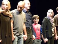 Юный азербайджанец исполнил две заглавные роли в спектакле на нью-йоркской сцене (фотосессия)
