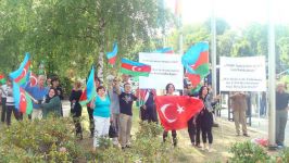 Azerbaijanis in Germany protest against Serzh Sargsyan’s report in Berlin (PHOTO)