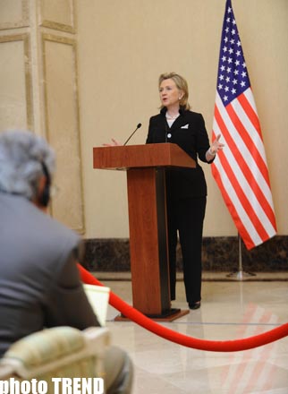 США являются приверженцами мирного решения нагорно-карабахского конфликта на основе принципа территориальной целостности – Хиллари Клинтон (ДОПОЛНЕНО) (ФОТО)