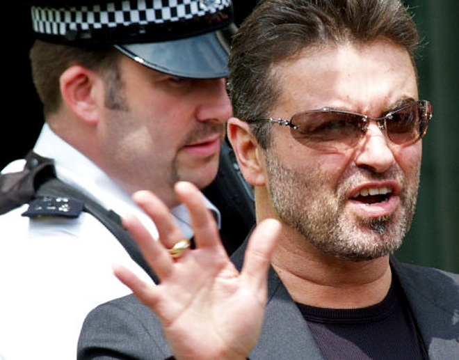 В Лондоне арестовали Джорджа Майкла