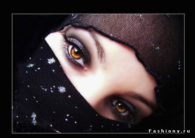 Паранджа, никаб, хиджаб и чадра - честь и достоинство женщины (фотосессия)