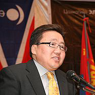 Президент Монголии погрузился на аппарате "Мир" на дно Байкала