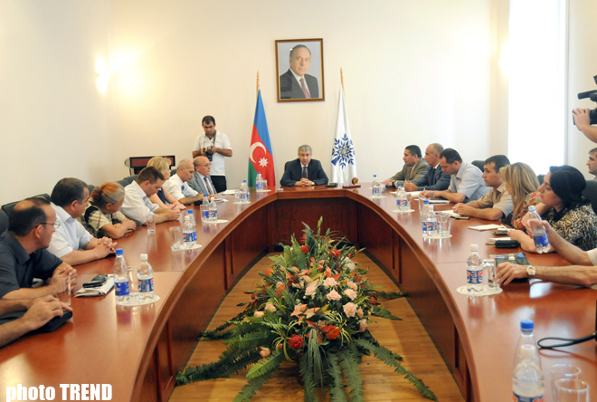 Ruling party deputy chairman: Most part of Azerbaijani press formed on correct values (PHOTOS)