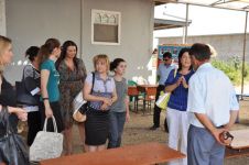 Группа журналистов и депутат Ганира Пашаева встретились с семьей Национального героя Азербайджана (ФОТО)