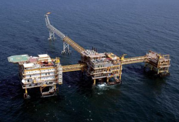 Platform of Phase 23 in Iran's South Pars gas field installed