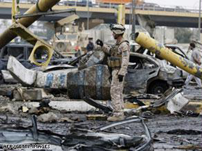 Car bombs kill 8 in Iraq