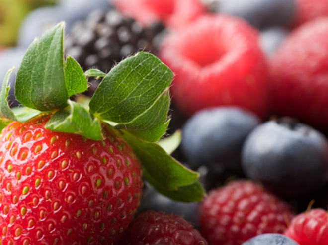 Ученые доказали, что ягоды препятствуют старению клеток мозга