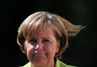 Kararın ardından Merkel'den ilk açıklama
