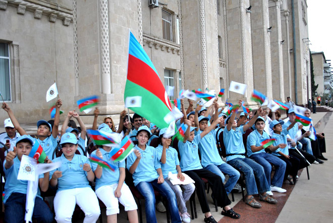 Diabetes summer school declared a success by Heydar Aliyev Foundation (PHOTO)